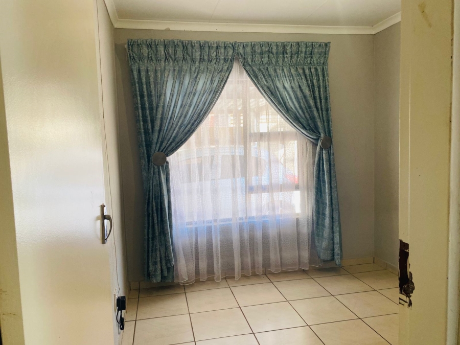 3 Bedroom Property for Sale in Tlhabane West North West